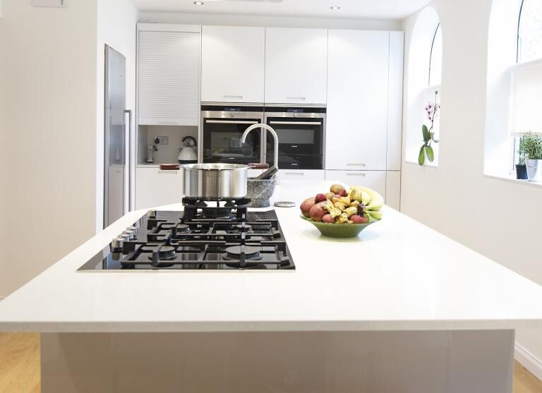 slide_santos-proyectos-karmel-lacado-blanco-brillo-2-1